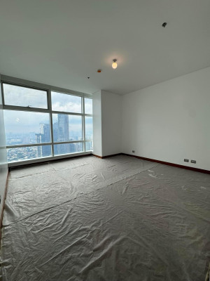 Magnificent Lower Penthouse for Sale
