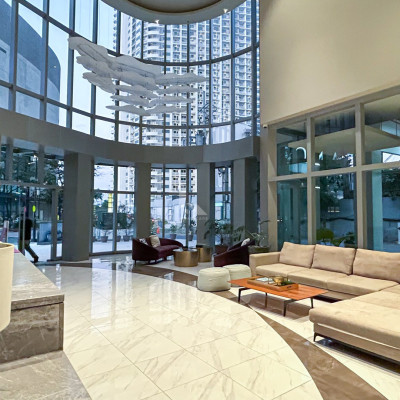 Elegant 1-Bedroom Unit at The Royalton in Capitol Commons, Pasig City