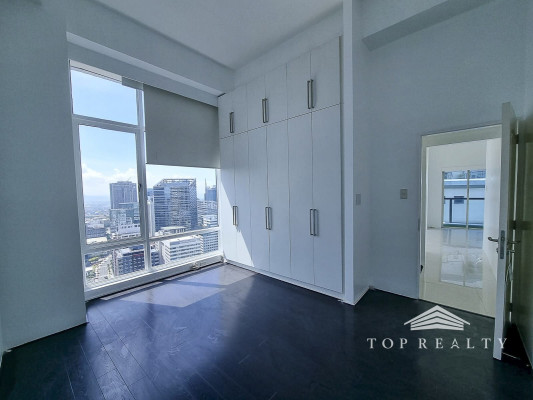 Bellagio -Tower 2 | Corner Penthouse Unit Two Bedroom 2BR Condo for Sale