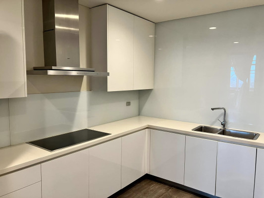 The Viridian in Greenhills Penthouse Condominium for Sale