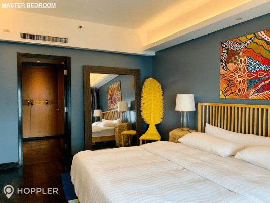2BR Condo for Sale in The Residences at Greenbelt, Legazpi Village, Makati