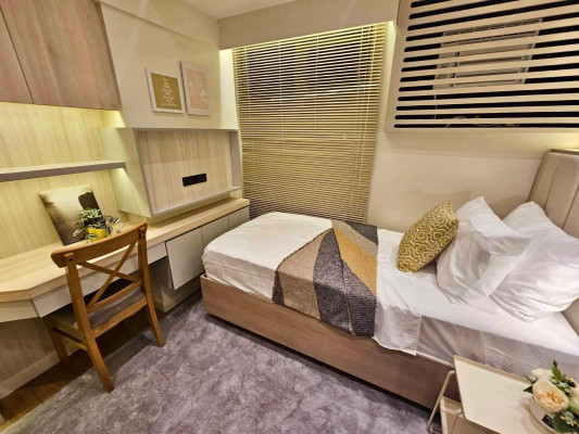 An Elegant Brand New Condo Unit for Sale in The Vantage, Pasig City