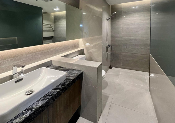 Prime Corner Unit for Sale in Arya Residences, Bonifacio Global City