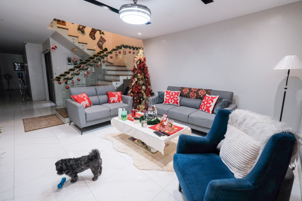 Bright 5 Bedroom Townhouse for Sale in Fortunata Village, Parañaque