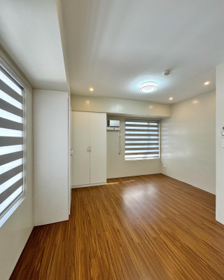 Semi Furnished Avida Towers Condominium for Sale in EDSA-RELIANCE