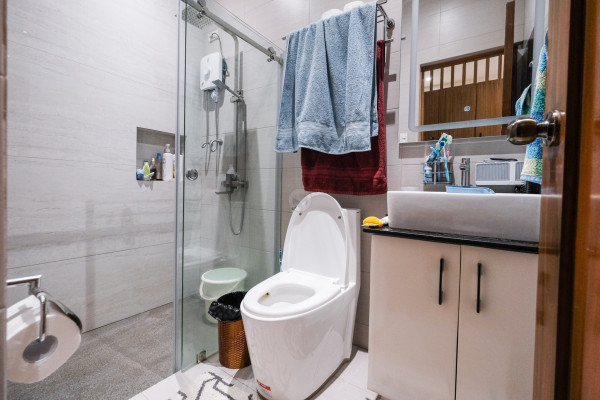 Bright 5 Bedroom Townhouse for Sale in Fortunata Village, Parañaque