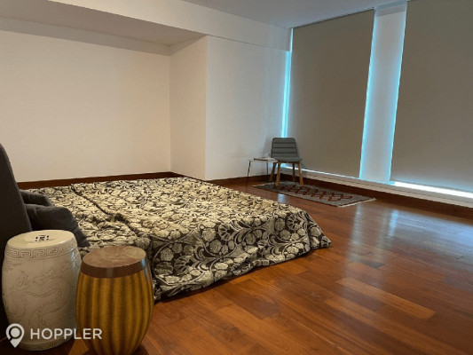3BR Condo for Sale in Two Roxas Triangle, Salcedo Village, Makati