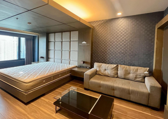 Prime Corner Unit for Sale in Arya Residences, Bonifacio Global City