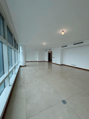 Magnificent Lower Penthouse for Sale