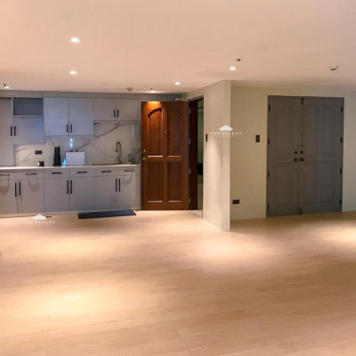 Lowest Price in the Market Unit for Sale at Wack Wack Twin Towers Mandaluyong