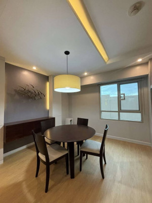 The Grove by Rockwell 1BR with Balcony Condominium