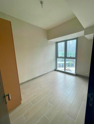 A Prime 1 Bedroom Condo for Sale in Uptown Parksuites, BGC