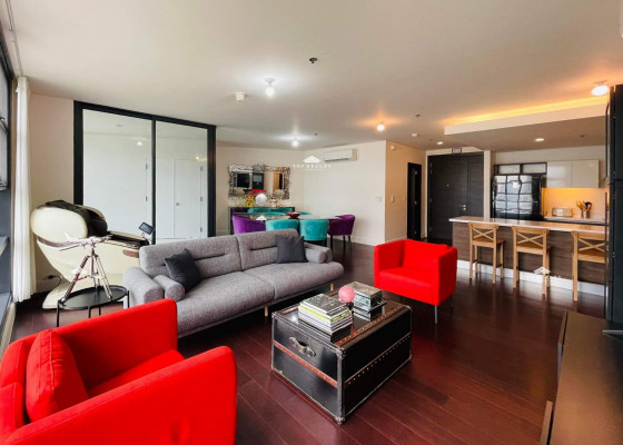 Fully furnished Condo Unit with City View for Sale in Garden Towers, Makati