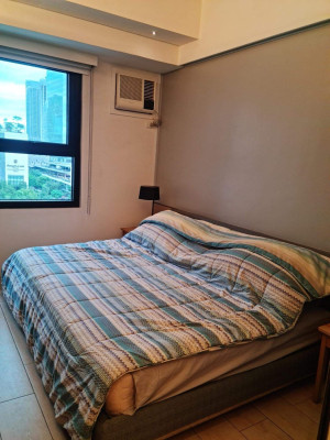 Fully Furnished 2BR with parking in BGC