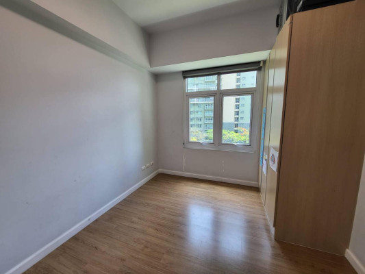 TWO SEREDNRA FORT BGC FOR SALE
