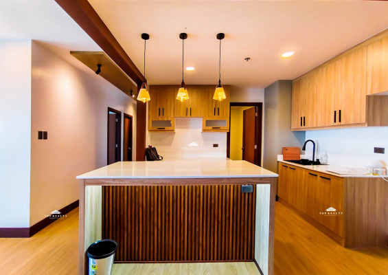 Newly renovated condo in Makati