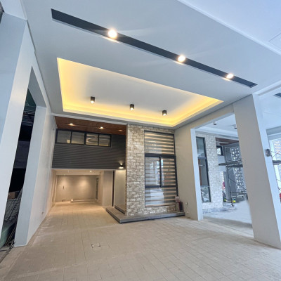 Elegant Modern Townhouse for sale in Sta. Mesa Heights, Quezon City