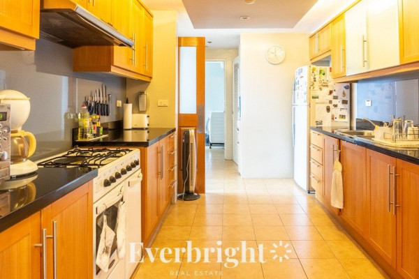 Rare 3BR Makati Penthouse | One Legazpi Park by ALP