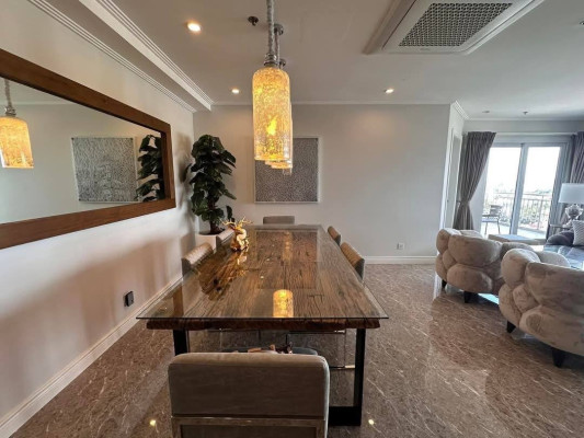 TWO BEDROOM IN LA GRANDE CONDO FOR SALE IN ANGELES CITY