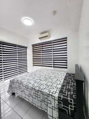 2BR Condo for SALE in One Lafayette Square Salcedo Village Makati City