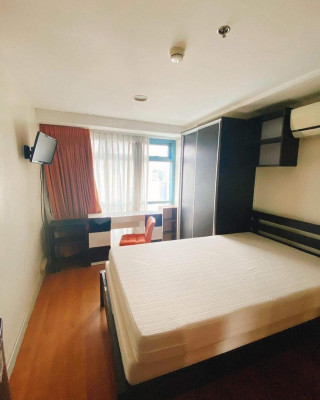 FOR SALE Fully Furnished Bi-level 3BR unit in Eton Parkview Greenbelt