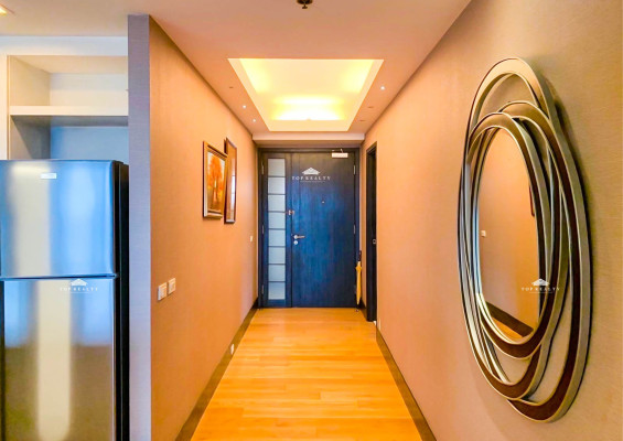 Fully furnished condo comes with a spacious balcony