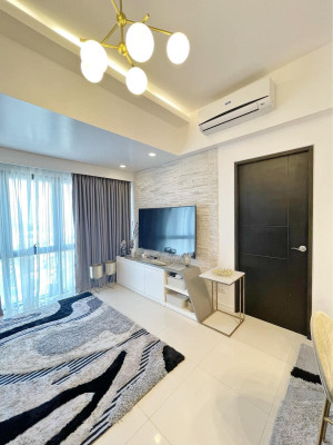 An Elegant 1-Bedroom Condo Unit for Sale in Salcedo Village