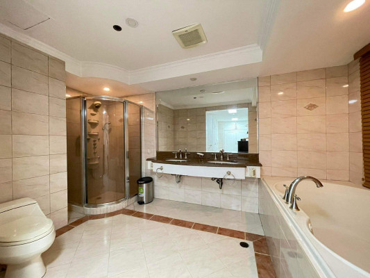 FRASER PLACE MAKATI FOR SALE