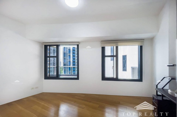 Arya Residences | Semi Furnished Two Bedroom 2BR Condo Unit for Sale in BGC