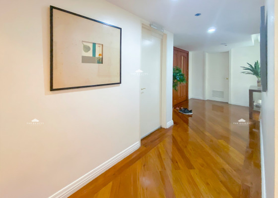 Interior-decorated Corner Unit for Sale in Forbes Tower, Makati City