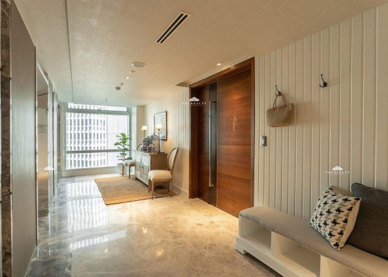 Fully furnished Condo Unit with Homey Interiors for Sale in Two Roxas Triangle