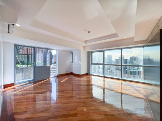 Stylish Semi-Furnished Luxury Penthouse Unit Located in The Forbes Tower