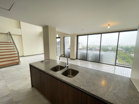 Penthouse w Private Pool
