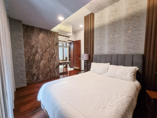 Splendid 2-Bedroom Unit for Sale in Grand Hyatt Residences, BGC