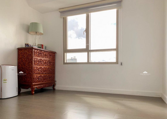 Fully furnished 2-bedroom Condo Unit for Sale in The Grove, Pasig City