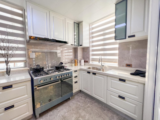Explore this Elegant Townhouse in San Juan City