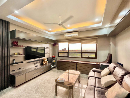 The Icon Residences | Three Bedroom Interior Decorated Condo Unit for Sale