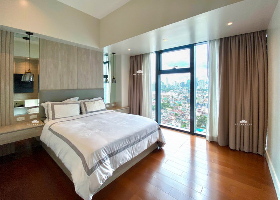 Luxurious Fully-furnished 3BR with City Views for Sale in Grand Hyatt Residences