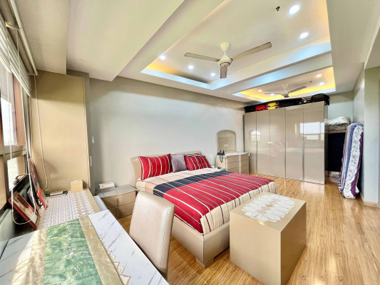 The Icon Residences | Three Bedroom Interior Decorated Condo Unit for Sale