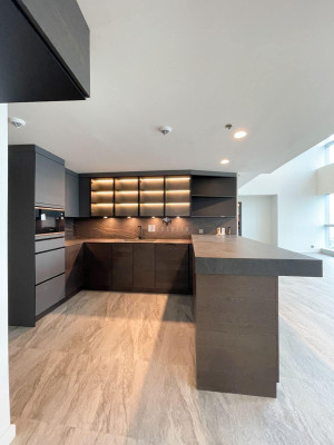 A Magnificent Bi-Level Penthouse for Sale