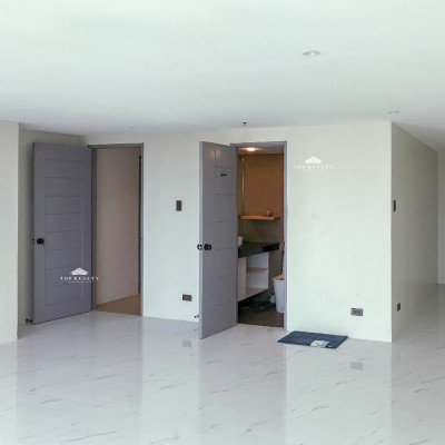 Lowest Price in the Market Unit for Sale at Wack Wack Twin Towers Mandaluyong