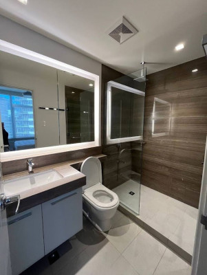 3 Bedroom in Sakura Tower For Sale