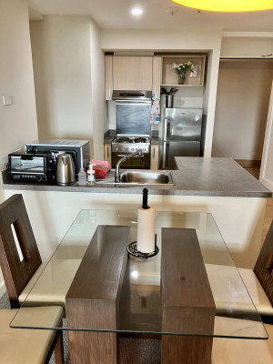 The Grove by Rockwell 2BR with Parking for Sale Pasig City
