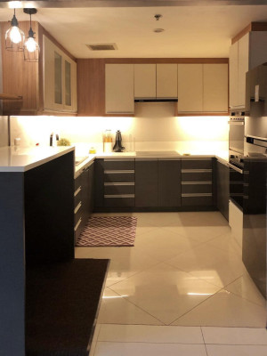 A Dazzling 1 Bedroom Condo for Sale in 8 Forbestown Road