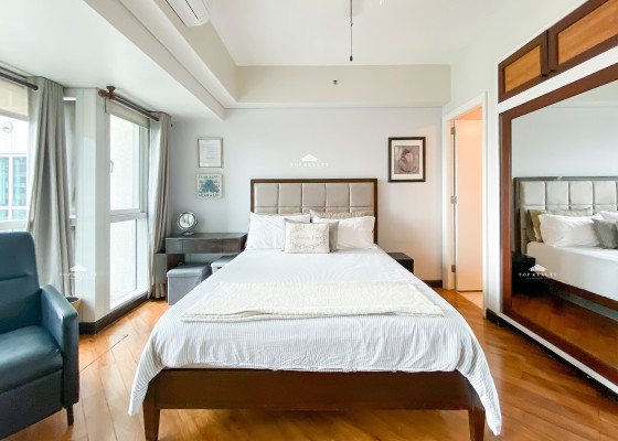 Semi-furnished Condo Unit for Sale in Manansala Tower, Makati City