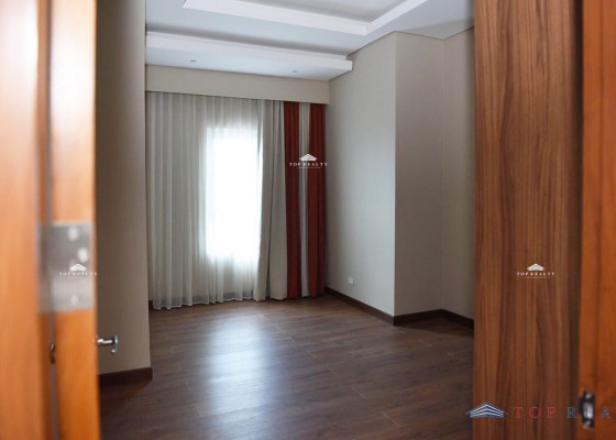 Extensive Corner Unit with Garden for Sale in Aspire Tower, Quezon City