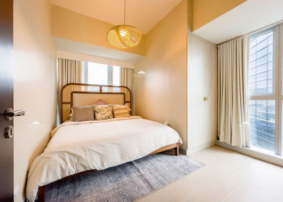 Brand new 2-Bedroom Condominium Unit for Sale in Uptown Parksuites