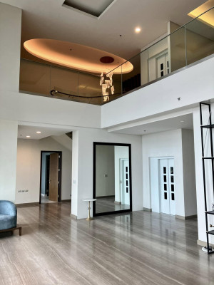 The Viridian in Greenhills Penthouse Condominium for Sale