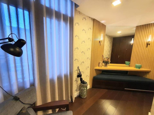 2BR Big unit at THE SUITES