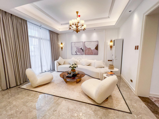 Explore this Elegant Townhouse in San Juan City